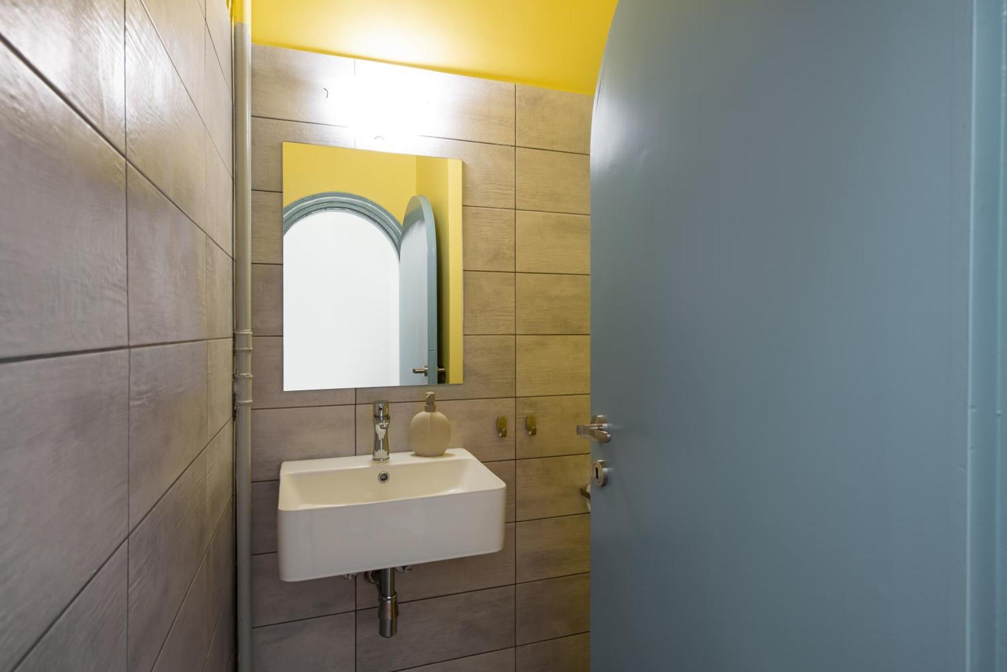 Philos At Nikis - Two Bedroom In Plaka Atena Exterior foto